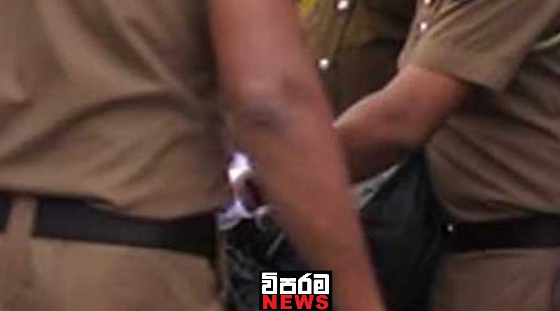 පොලීසියේ 4ක් අත්අඩංගුවට ගත් හේතුව