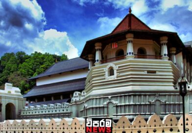 මහනුවර අවසන් රන්දෝලි මහපෙරහර අද මහනුවර අවසන් රන්දෝලි මහපෙරහර අද